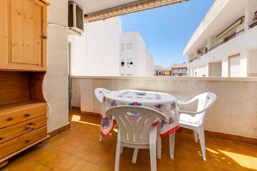 Studio Relax Playa Del Cura, Felix Rodriguez 3 Torrevieja Bagian luar foto